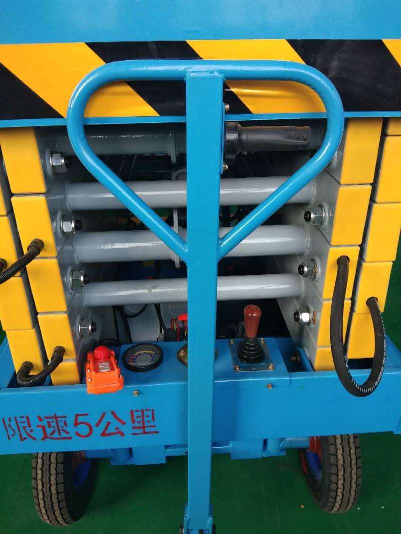 玉树辅助行走式升降平台